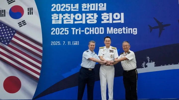 EUA, Coreia do Sul e Japão realizam exercício aéreo conjunto perante ameaça da Coreia do Norte