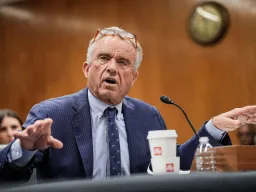 EUA alargam restrições a benefícios para imigrantes no âmbito da mudança de política de Trump