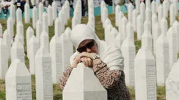 Srebrenica no olvida: 30 años de lágrimas y luchas para conmemorar a las víctimas del genocidio
