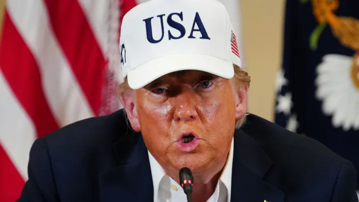 Трамп объявляет Европе торговую войну