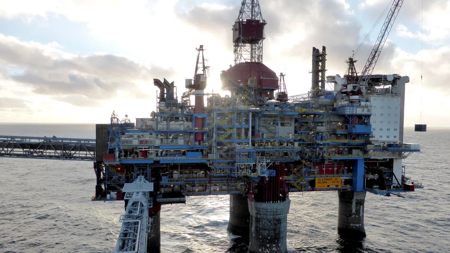 Angola discovers offshore gas in first gas-specific exploration well