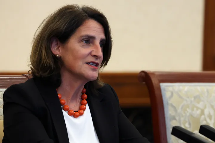 La vice-présidente de la Comission européenne qualifie la guerre israélienne à Gaza de "génocide"