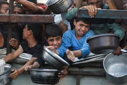 UNICEF G‘azoda Isroil yo‘l ochgan ochlikka alohida e’tibor qaratdi