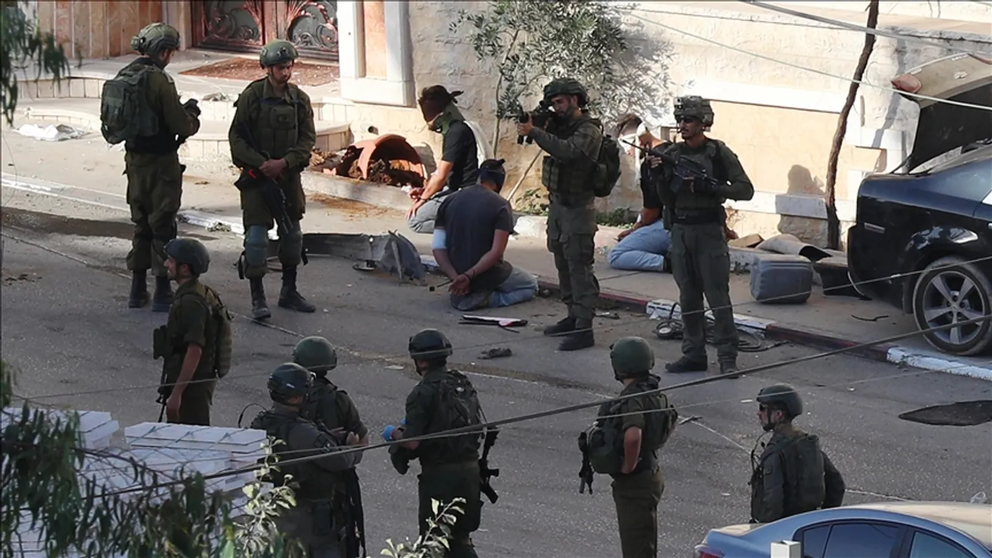Ushtria izraelite arreston 35 palestinezë, përfshirë fëmijë, në bastisjet në Bregun Perëndimor