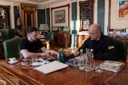 Ukrainischer Regierungschef reicht Rücktritt ein