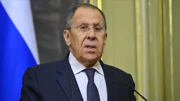 Llavrov beson se Trump deklaratat e fundit mbi Ukrainën i bëri “nën presion”