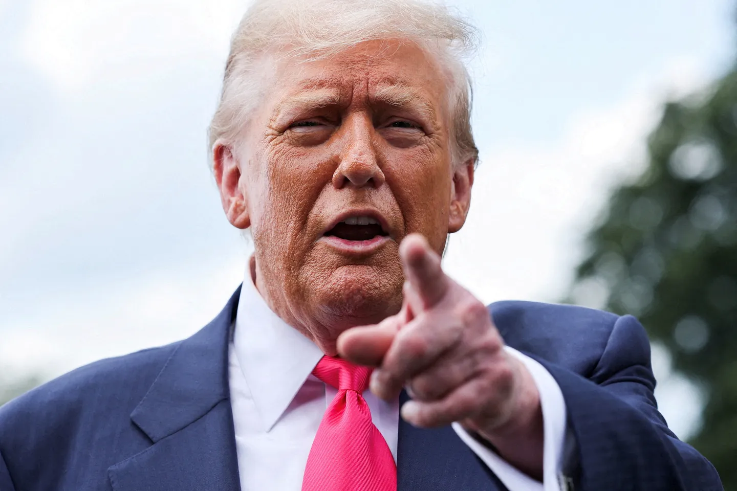 Trump kata Zelenskyy tidak sepatutnya sasar Moscow sehari selepas umum tambahan senjata untuk Kiev