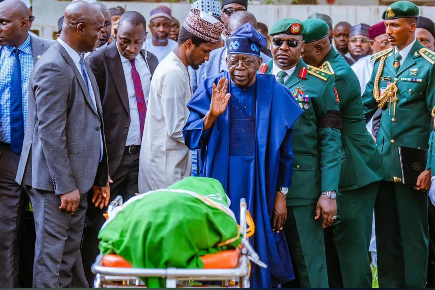 An binne tsohon shugaban Nijeriya Muhammadu Buhari a gidansa da ke Daura