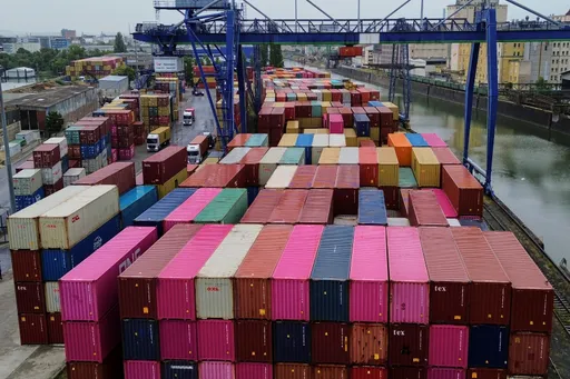افریقی اور کیریبئن ممالک 10% سے زائد ٹیکس ادا کریں گے:ٹرمپ