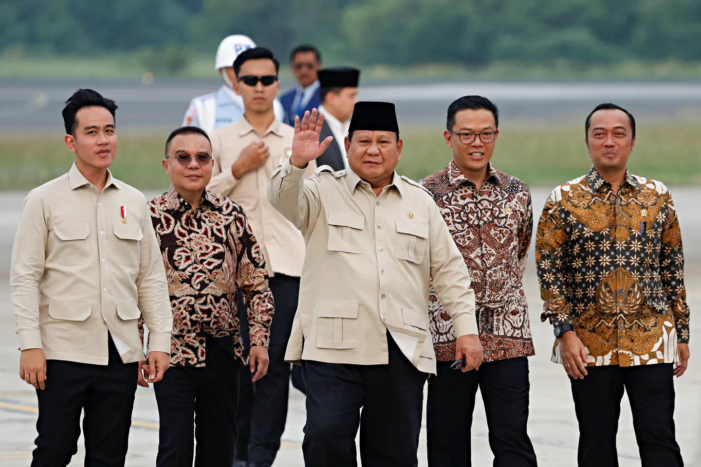 Hindari PHK massal, Prabowo sepakati tarif baru dengan Trump