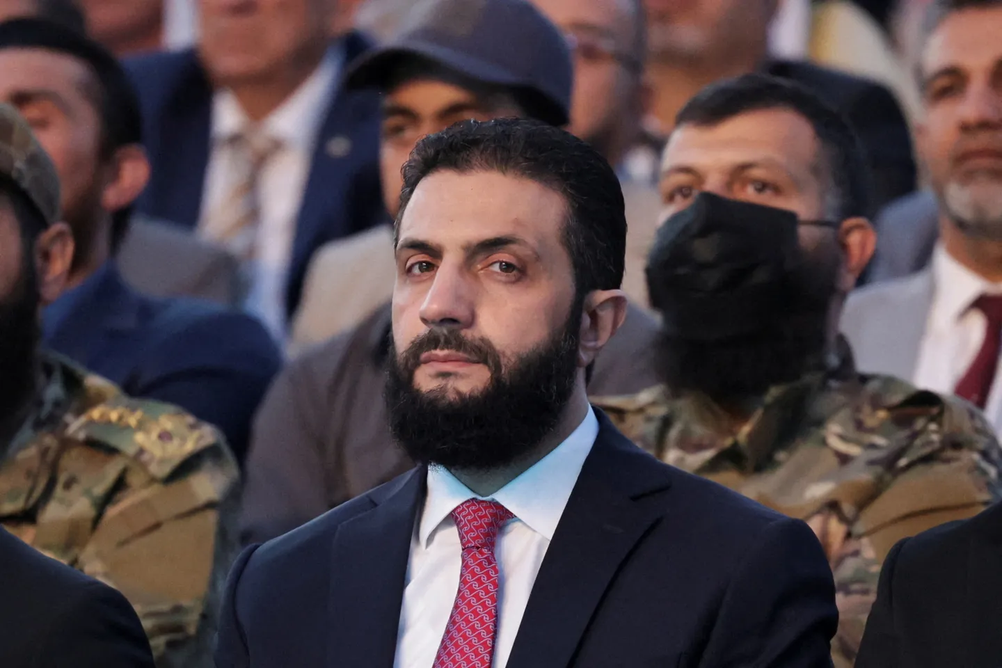 د سوریې ولسمشر احمد الشرع : مونږ د چا سره له جګړه ویره نلرو خو د سوریې ملي ګټې زمونږ لپاره مهمې دي