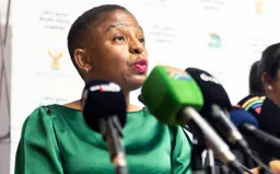 Minister flags threat of military coup in South Africa