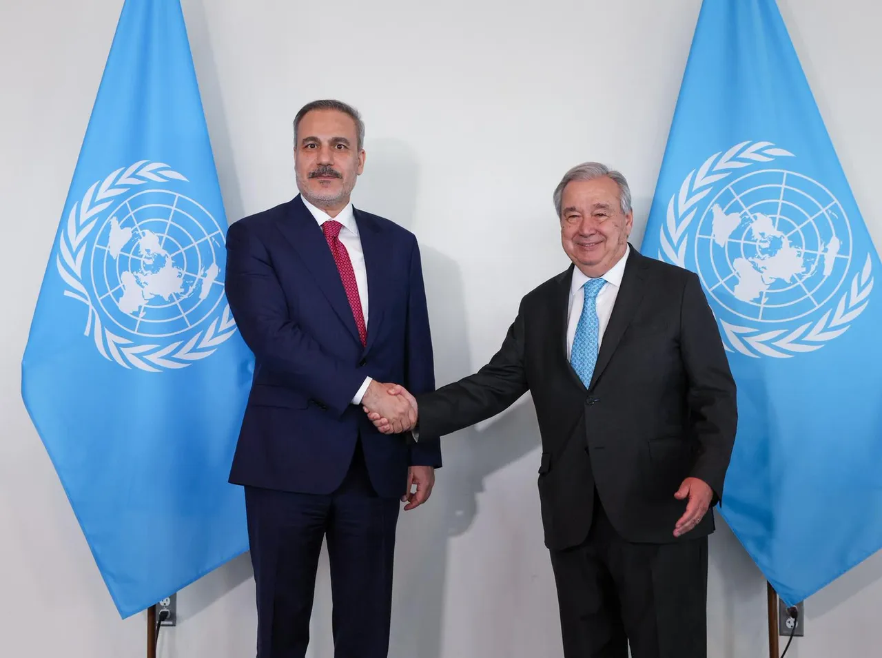 فيدان يبحث مع غوتيريش عدداً من القضايا الإقليمية