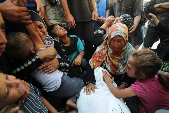 U novim izraelskim napadima ubijeno najmanje 17 Palestinaca širom Pojasa Gaze