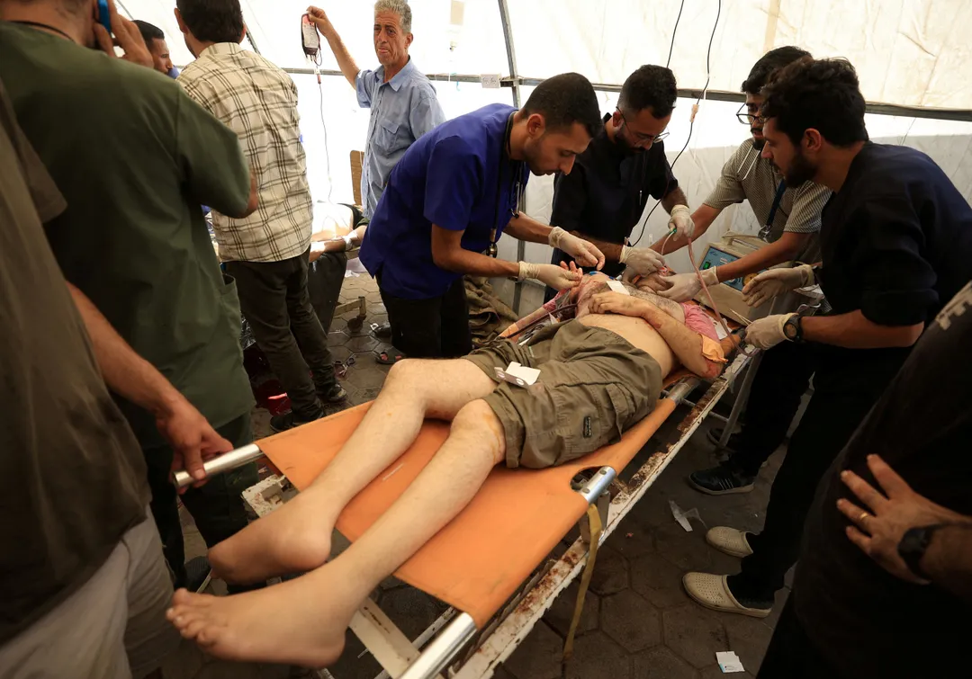Israel vuelve a atacar una iglesia en Gaza: cronología de agresiones que se repiten