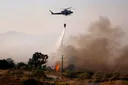 Brandweerhelikopters uit Nederland worden ingezet om bosbranden in Spanje te bestrijden