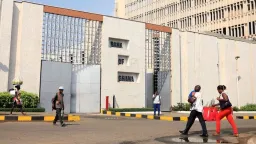 Ghana central bank convenes emergency meeting on economy