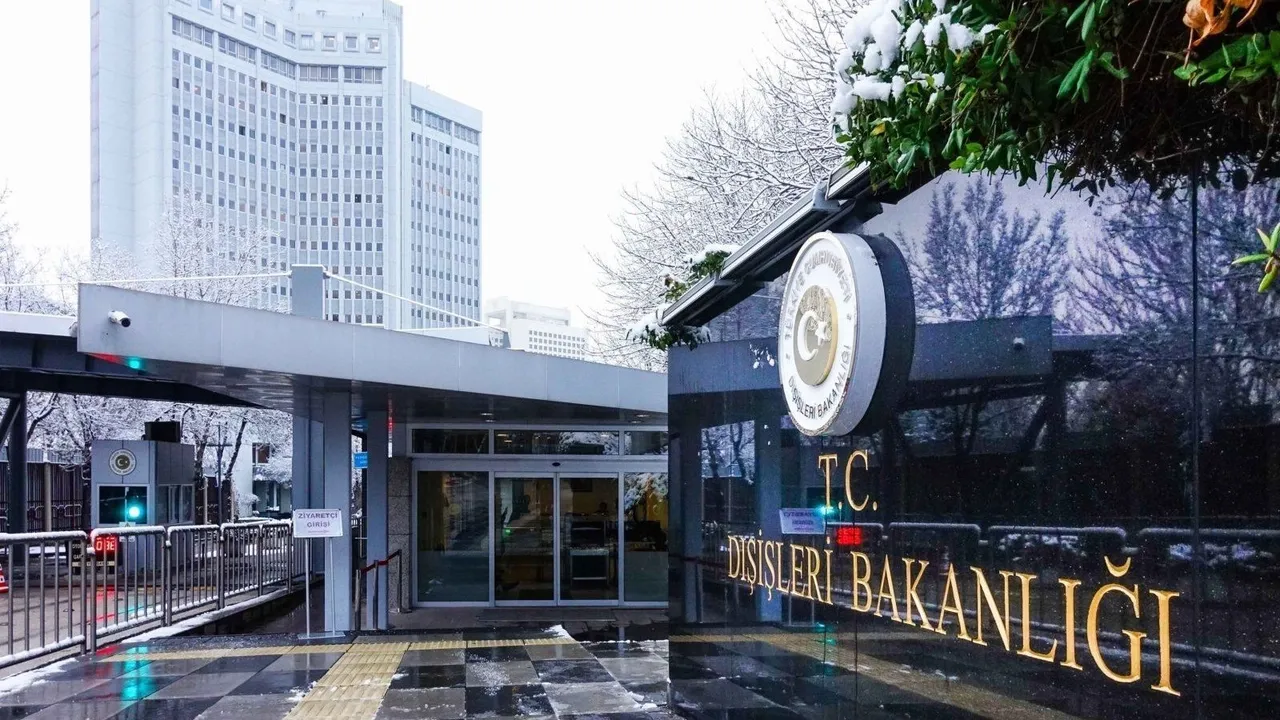 Türkiye condena os ataques israelitas a Damasco