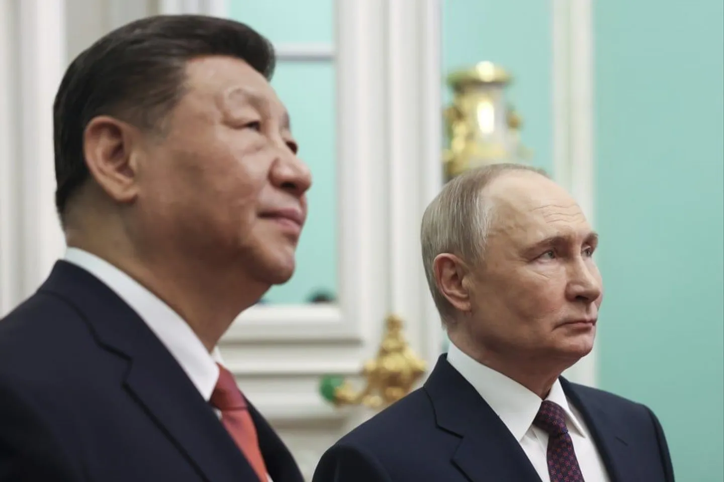 Си хочет собрать Путина и Трампа на своем параде победы