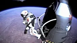 Extremsportler Baumgartner stirbt bei Gleitschirmsprung