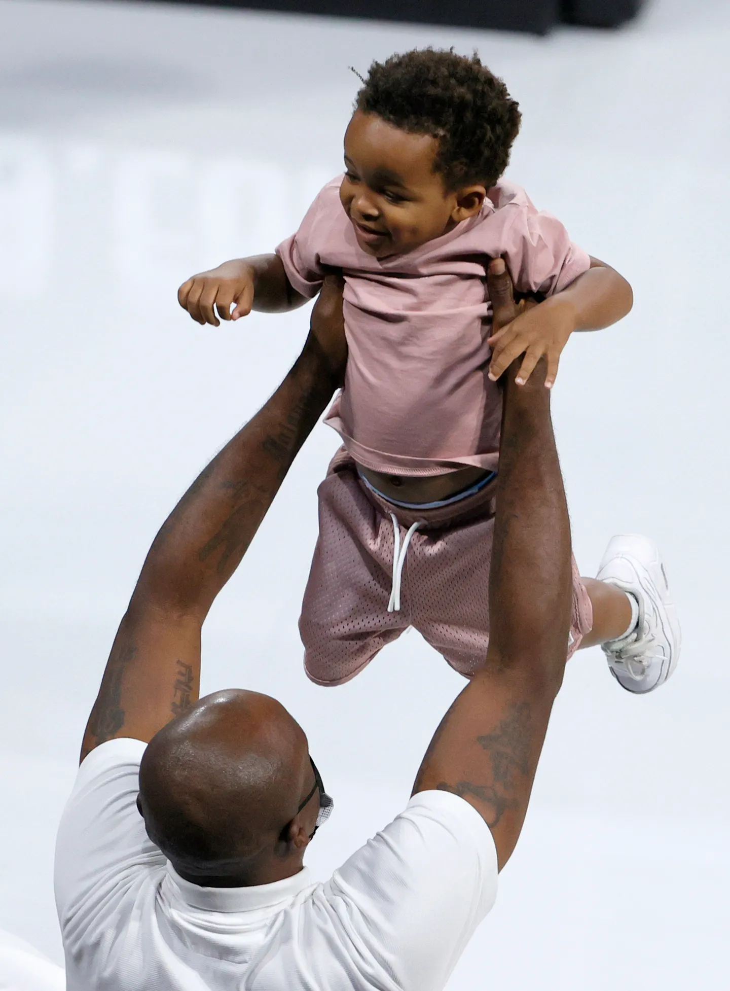 Changamoto za mzazi wa kiume au maarufu "single fatherhood"