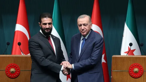 اردوغان در گفت‌وگوی تلفنی با احمد الشرع: حمایت ترکیه از سوریه ادامه خواهد داشت