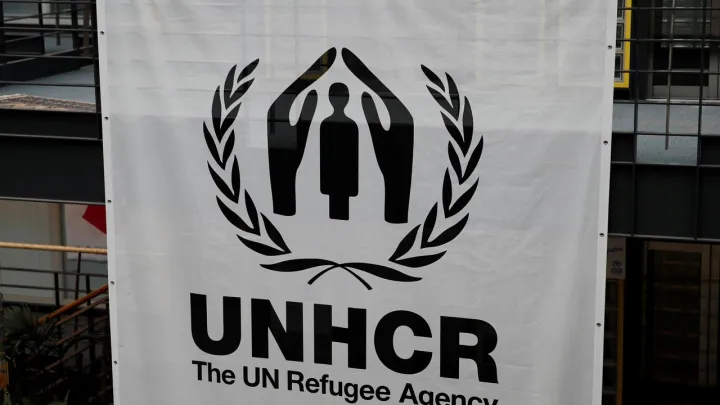 ONU adverte que milhões de refugiados enfrentam a perda de ajuda devido a cortes no financiamento