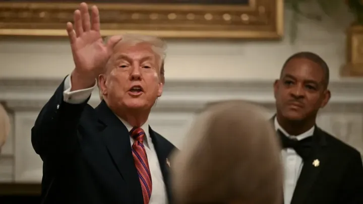 Egy amerikai bíróság megakadályozta Trump Nemzetközi Büntetőbíróság elleni szankcióit