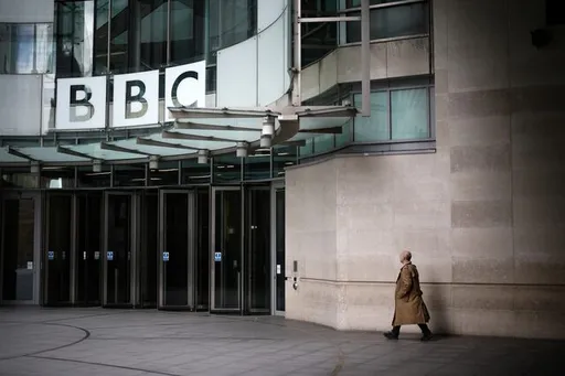 BBC:n sisäpiiriläiset syyttävät yhtiötä 'Israelin PR-toimistona' toimimisesta Gaza-raportoinnissa