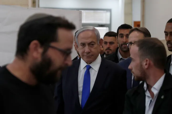 Parchetul israelian amână procesul de corupție al lui Netanyahu din cauza vizitei sale în SUA