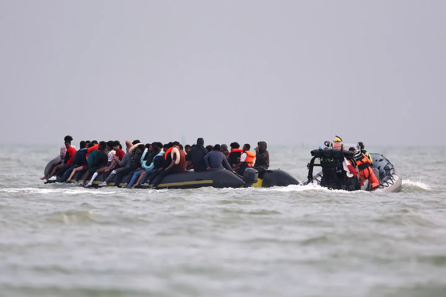 Над 1.000 мигранти загинале годинава обидувајќи се да го преминат Медитеранот