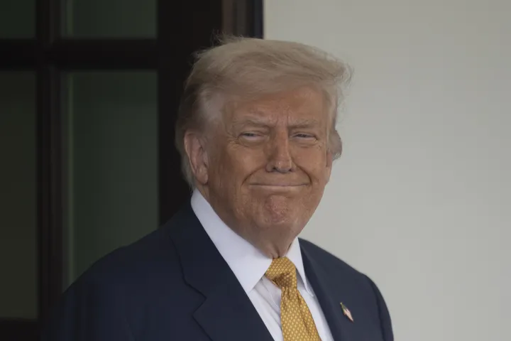 Trump pledges to 'save' Afghan refugees facing deportation from UAE