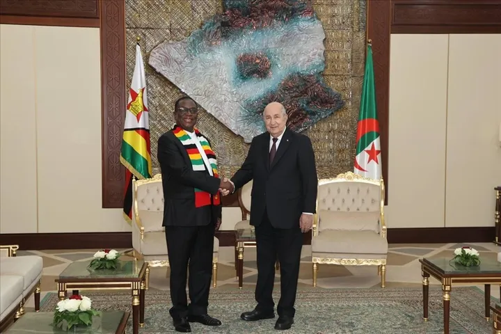 L'Algérie et le Zimbabwe signent plusieurs accords et mémorandums d'entente