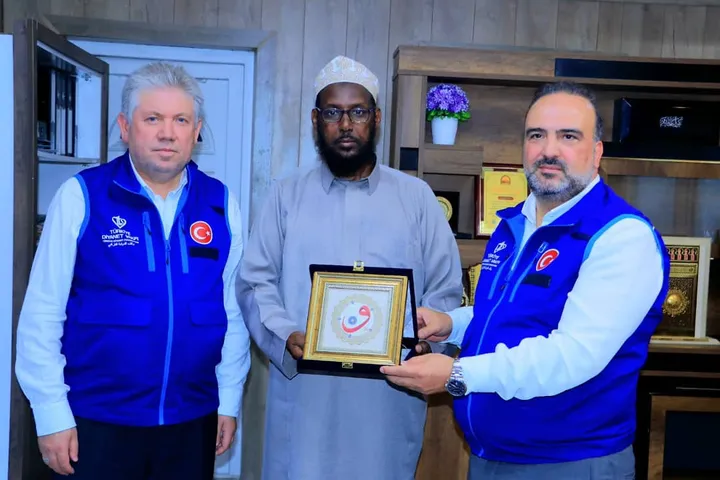 Soomaaliya iyo Turkiga oo iska kaashanaya aasaaska Hay’adda Awqaafta Qaranka