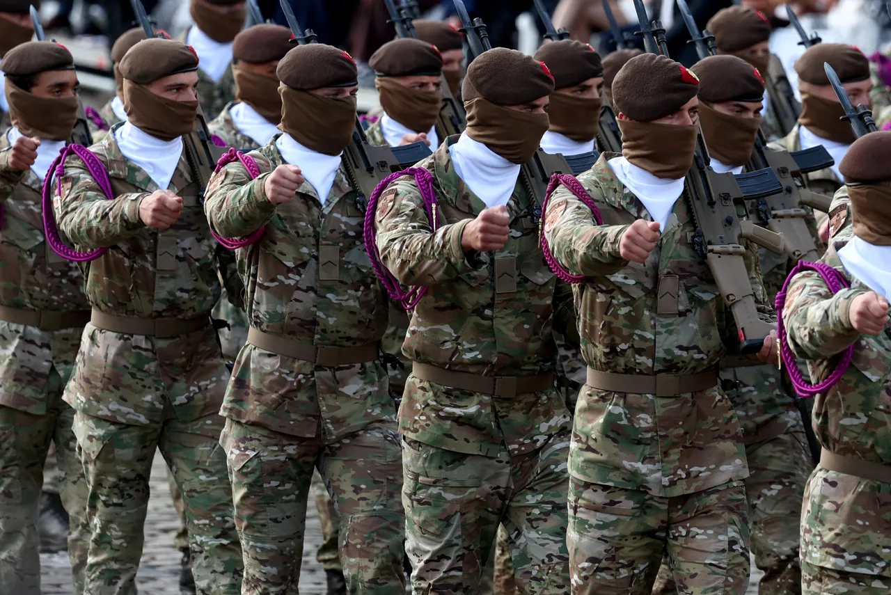 België schroeft beveiliging op: Militairen in het straatbeeld en private bewakers in de gevangenis