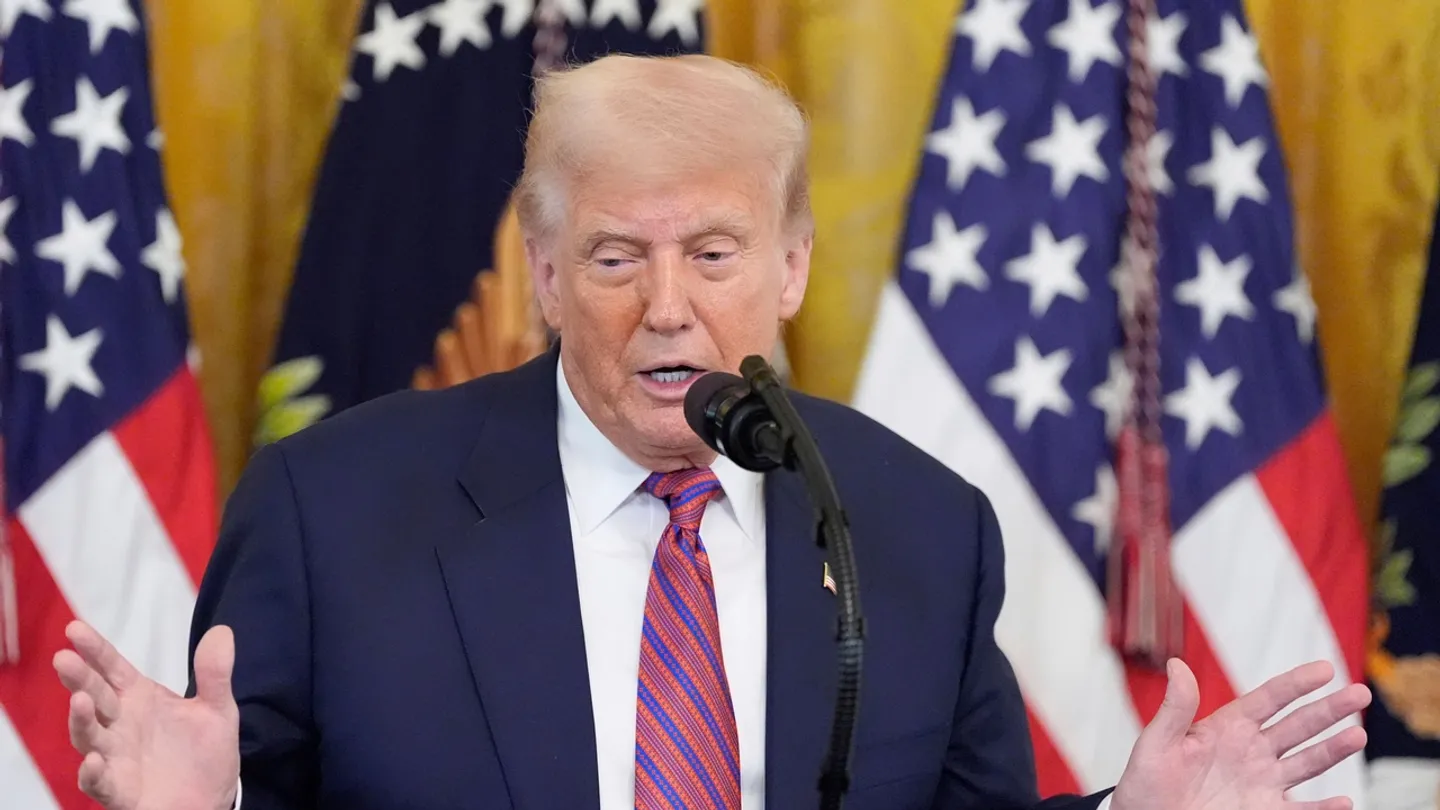 Трамп заставит мир выбирать между Россией и США?