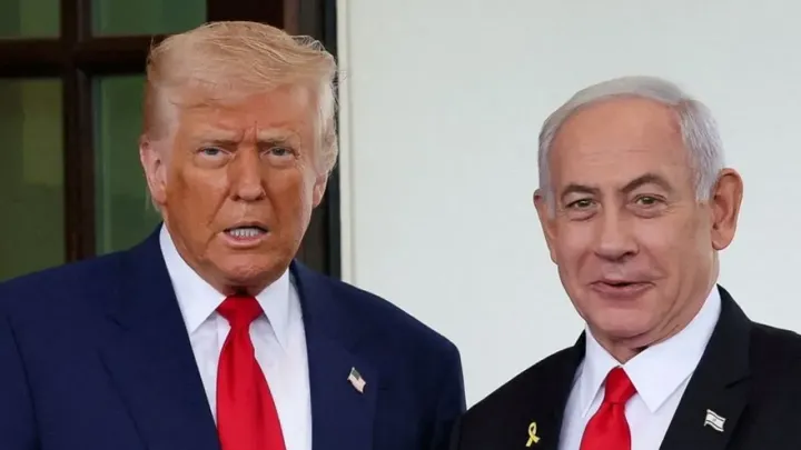 Responsáveis dos EUA frustrados com Netanyahu por agir como um "louco", depois dos ataques à Síria