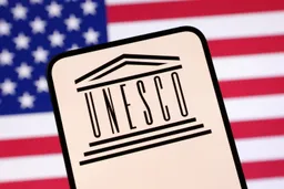 ShBA-ja tërhiqet nga UNESCO për herë të tretë në histori, duke cituar anëtarësimin e Palestinës