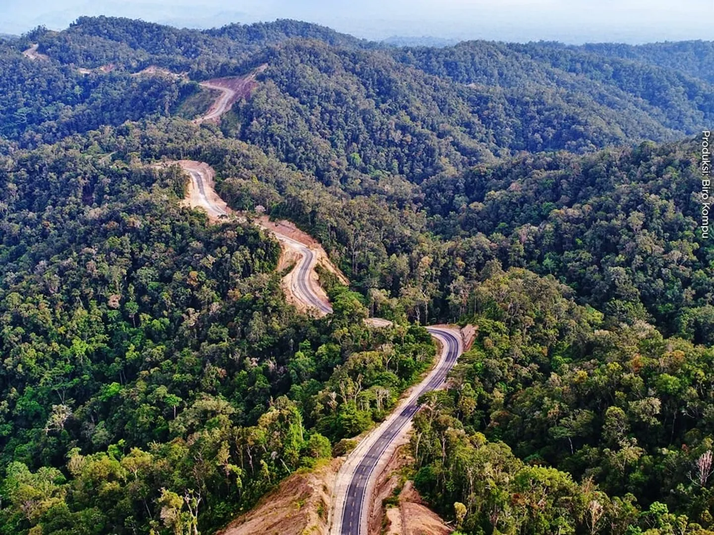 Indonesia kerahkan TNI untuk merampungkan proyek Jalan Trans Papua