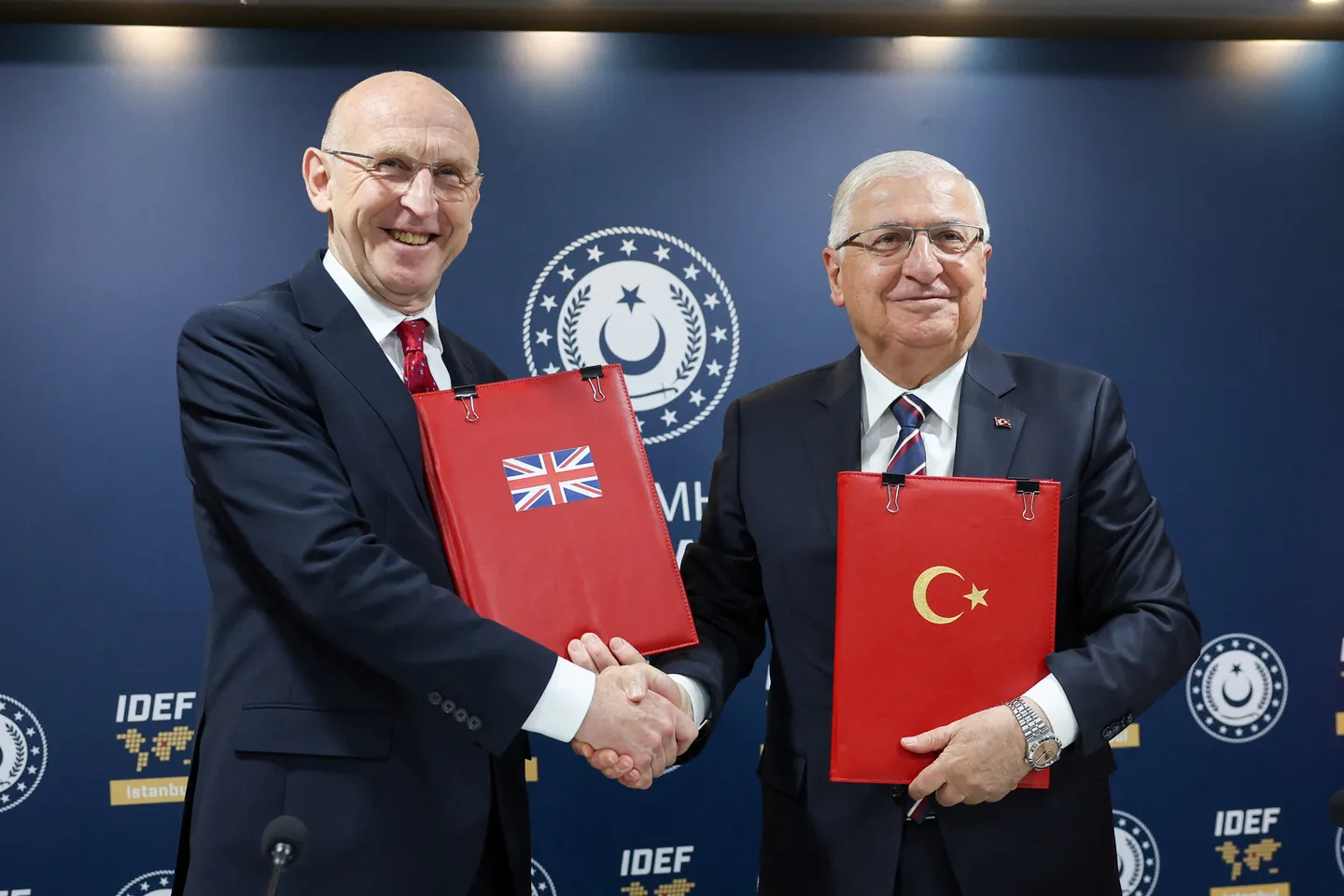 Türkiye y Reino Unido refuerzan cooperación en defensa con un acuerdo por avión Eurofighter Typhoon