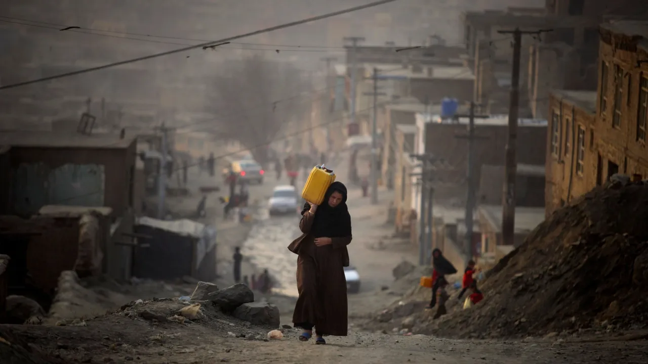 Porque é que Cabul poderá ser a primeira capital a ficar sem água