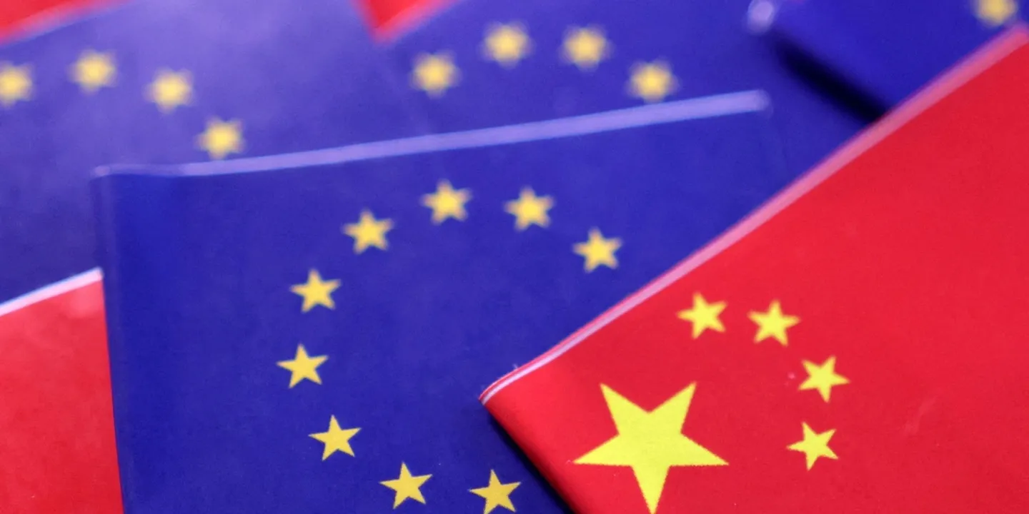 China e UE discutiram cooperação comercial e questões antes da cimeira no meio de sanções