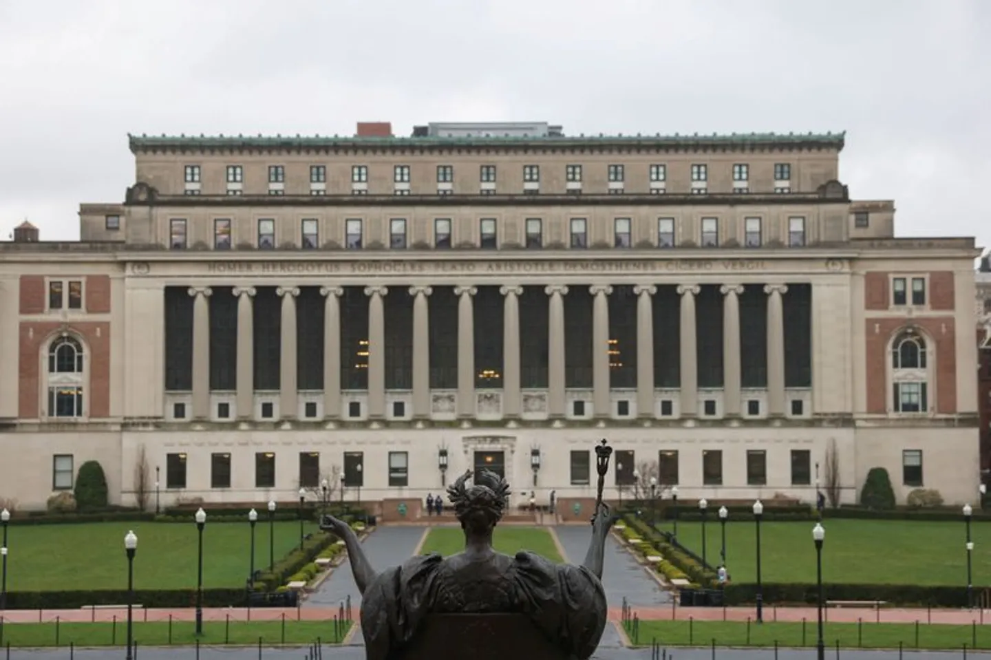 L’université Columbia paiera 221 millions de dollars pour mettre fin aux poursuites de Trump