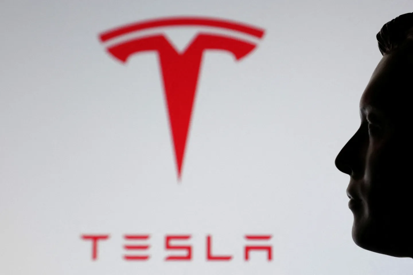 "Tesla" će isplatiti Elonu Musku blizu 29 milijardi dolara u dionicama