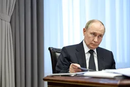 Putin i kërkon Trumpit t'i shmangë "pritjet e tepërta" për zgjidhjen e konfliktit në Ukrainë