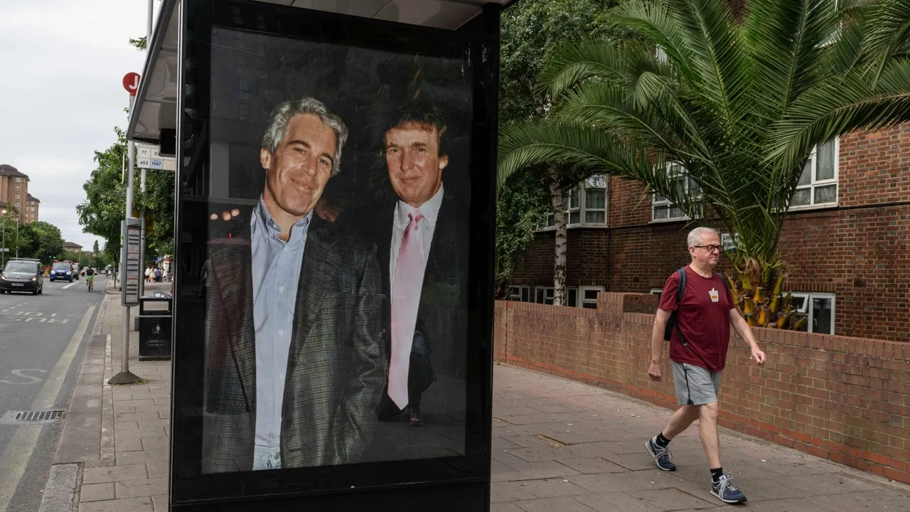 Juiz rejeita pedido de Trump para desbloquear registos do grande júri de Epstein na Florida