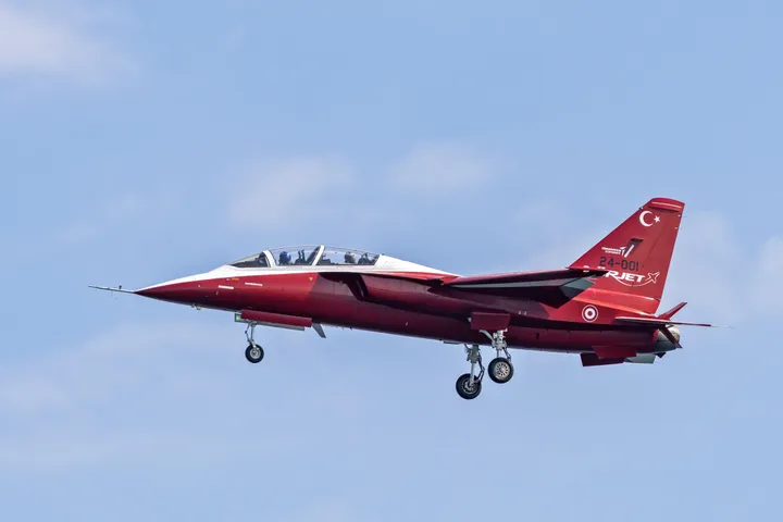 إنجاز تاريخي.. تركيا توقّع اتفاقية لتصدير طائرات "حُرجيت" إلى إسبانيا