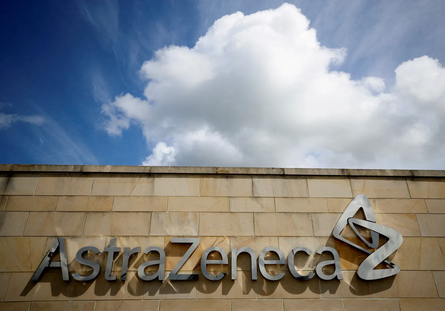 AstraZeneca överträffar förväntningarna – USA-ledd tillväxt driver resultat