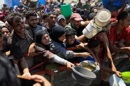 5 palestinezë të tjerë të vrarë ndërsa ushtria izraelite shënjestron civilët dhe nevojtarët në Gaza