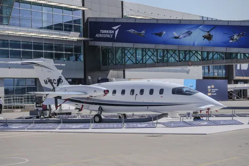 بعد استحواذ "بايكار" التركية عليها.. "بياجيو آيروسبيس" توقع أول عقد لبيع طائرتها المتطورة